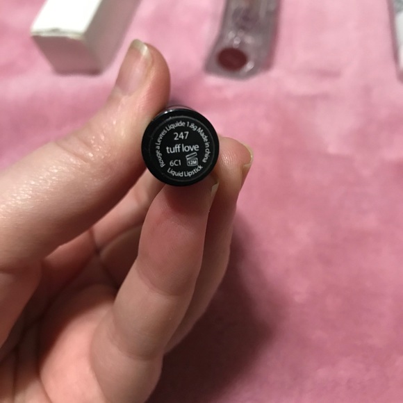 Makeup bundle - Picture 4 of 6